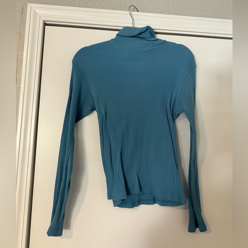 Liz Claiborne Blue Turtleneck
